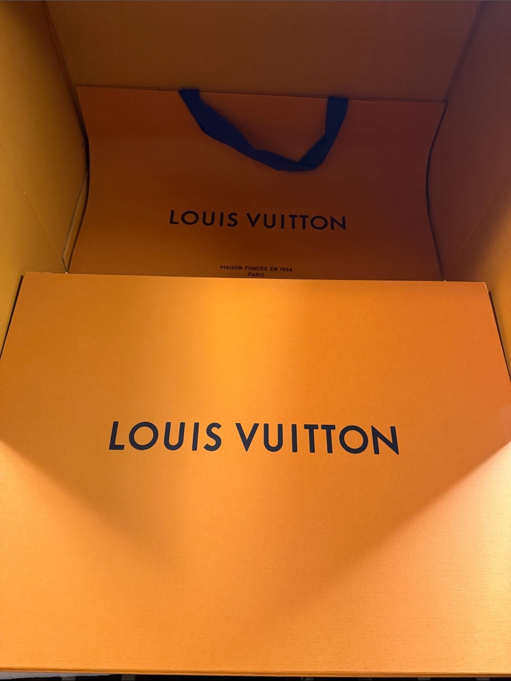Louis Vuitton Orange Gift Bag with Blue Ribbon Handle and Box Set. - Picture 3 of 15